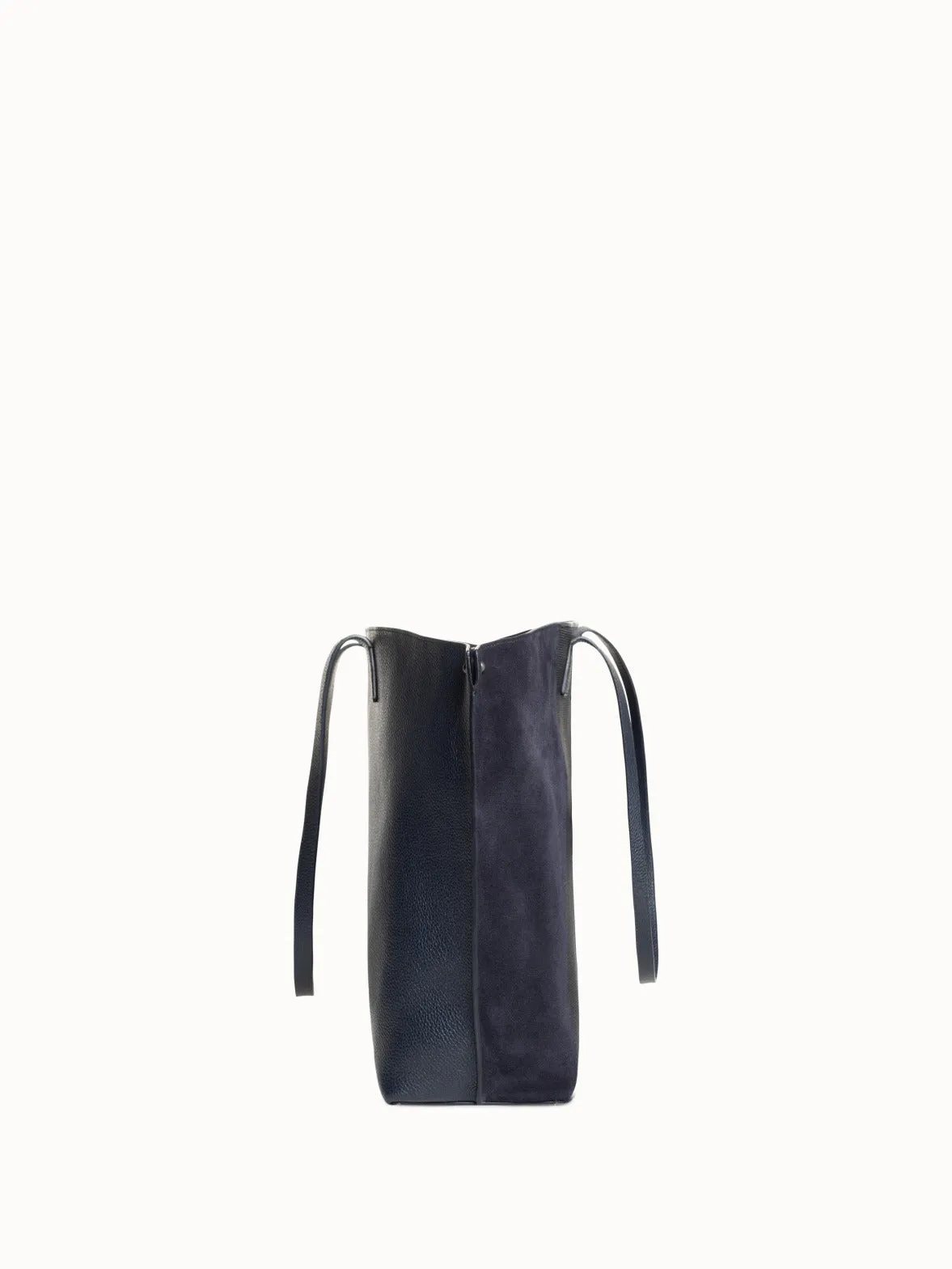 Ai Medium Shoulder Tote