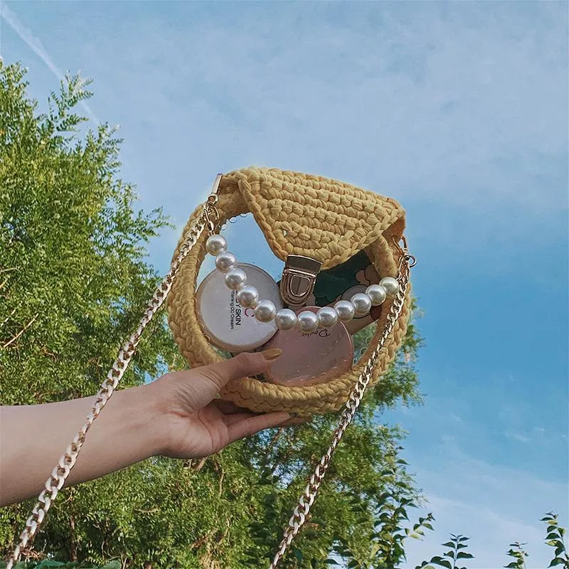 Cute Round Beige(Flap) Crochet Crossbody Purse PMMA Crochet Shoulder Round Handbag for Girl Circle Crochet Crossbody Purses