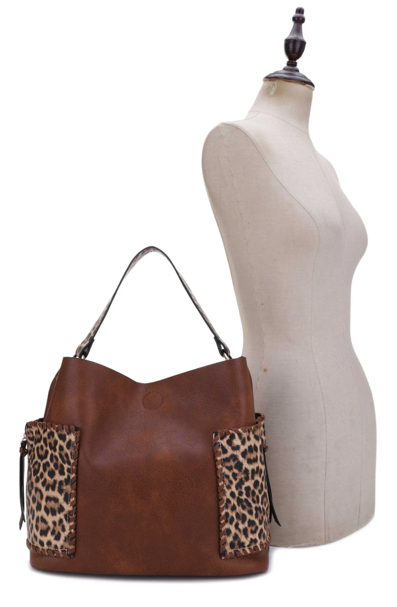 EJ95037L3 Mina Leopard 3 Piece Bag Set