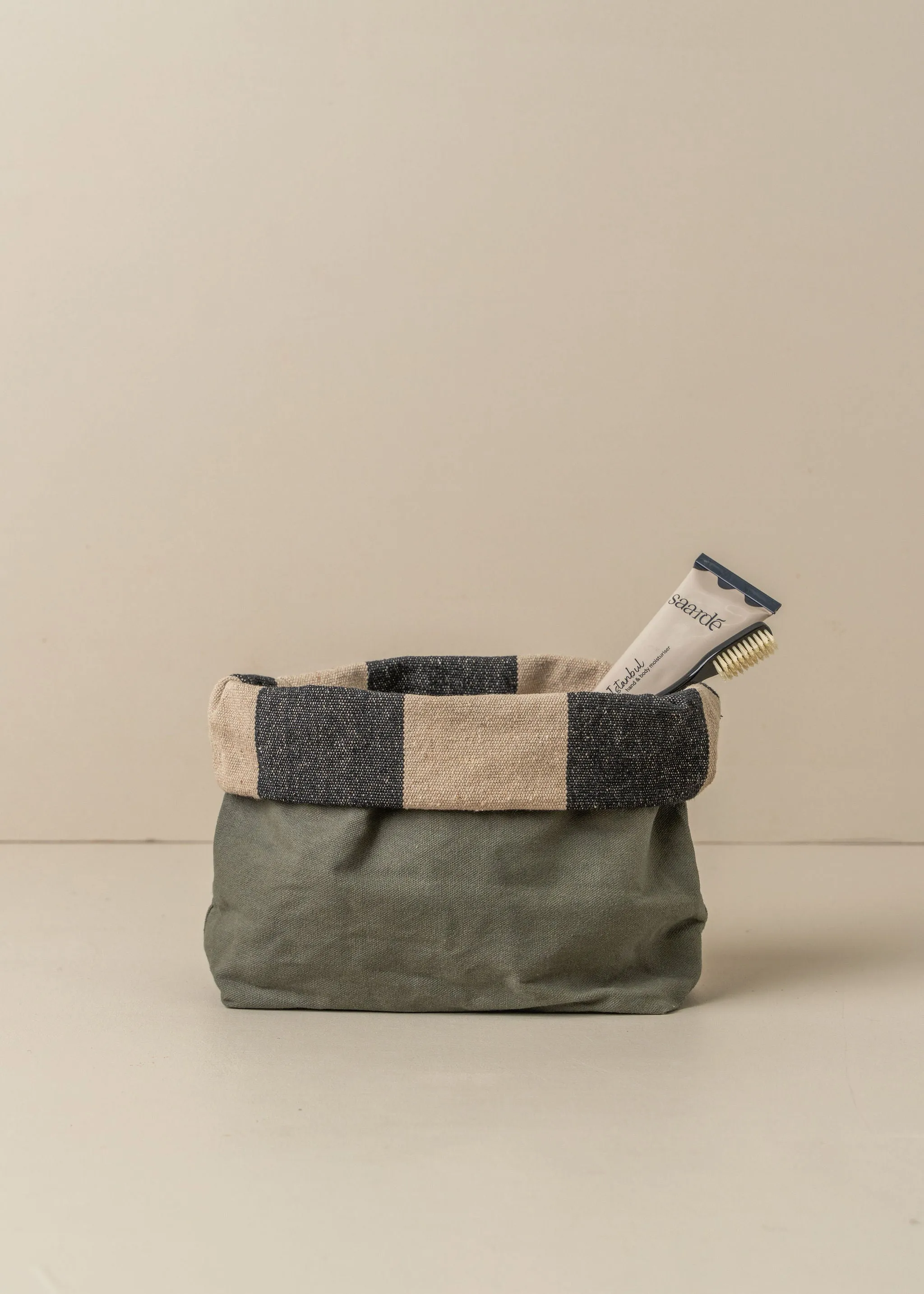 Journey Makeup Canvas Bag | Olive