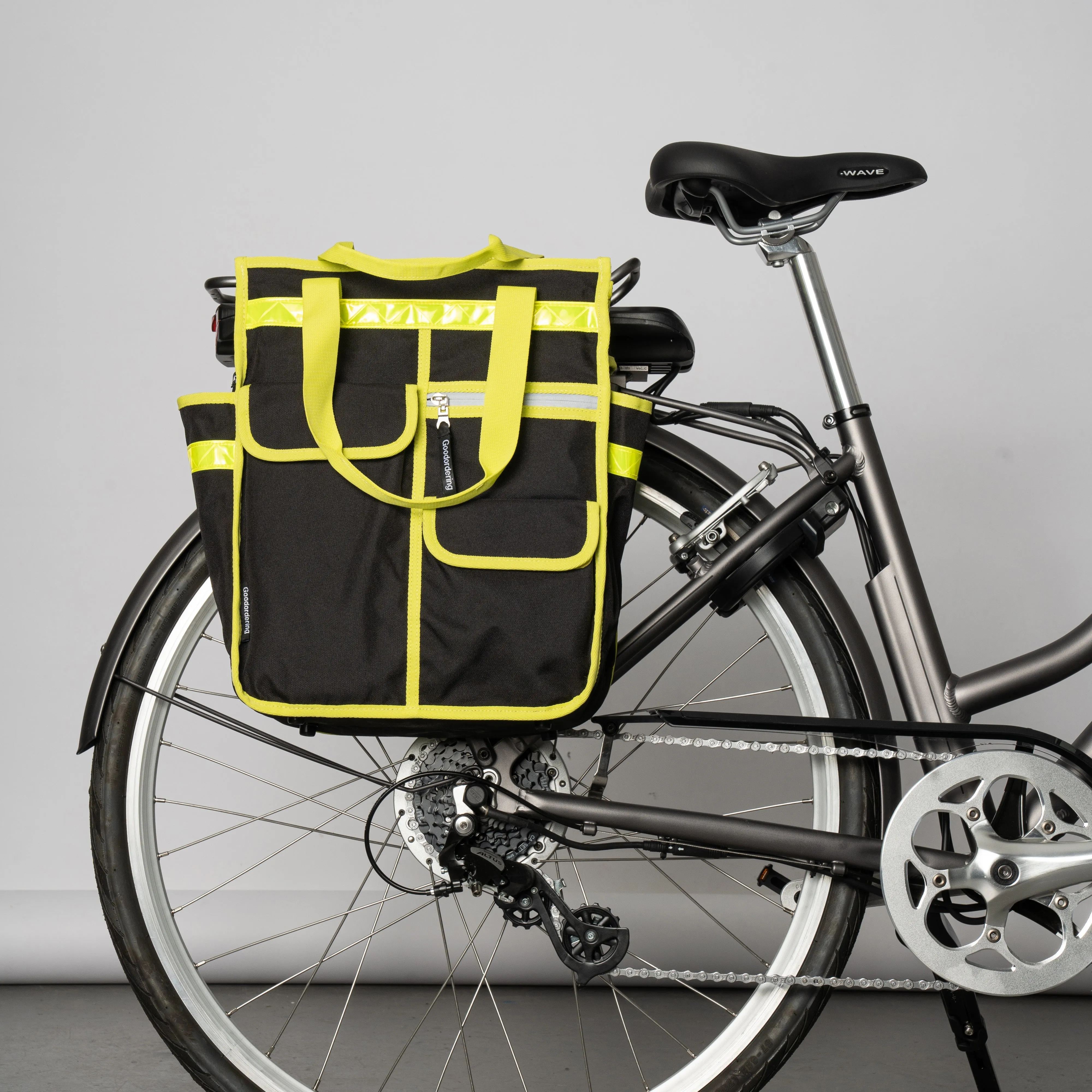 Neon market shopper pannier Klikfix hardware