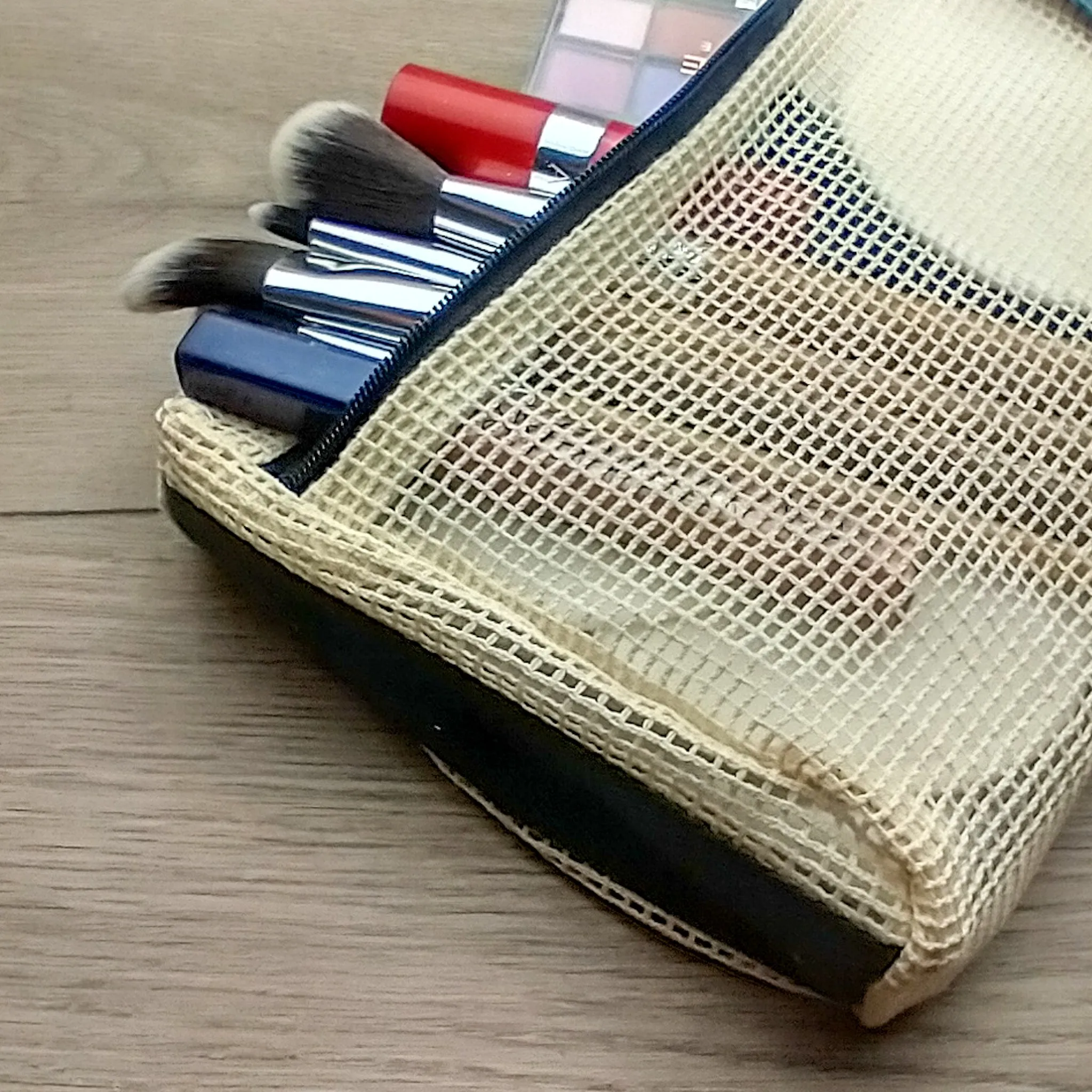 Organic Cotton Zipped Mesh Handy Tidy Bag