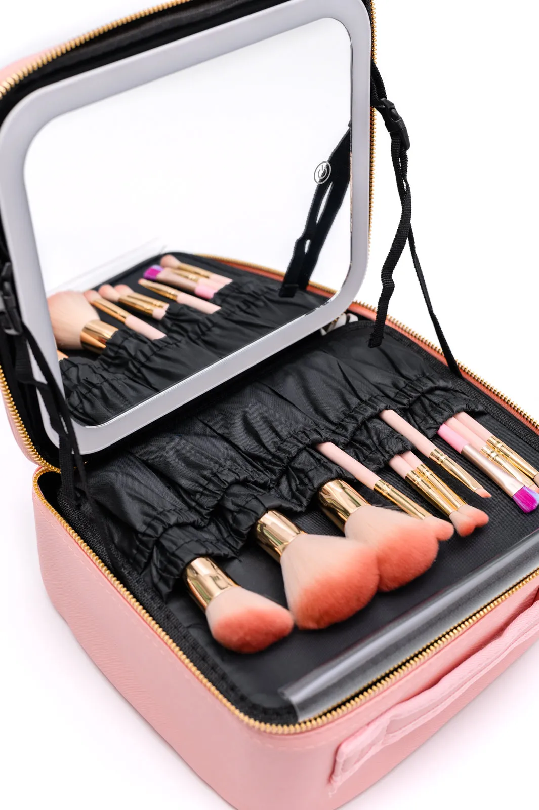 She's All That LED Makeup Case in Pink