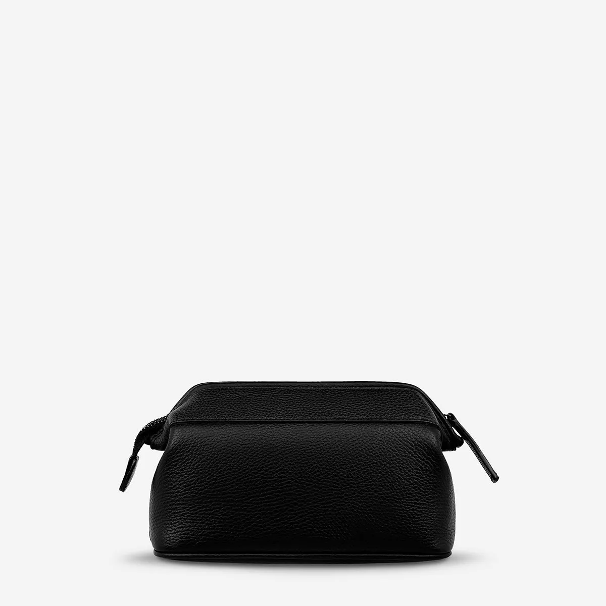 Thinking Of A Place Toiletry Bag - Black