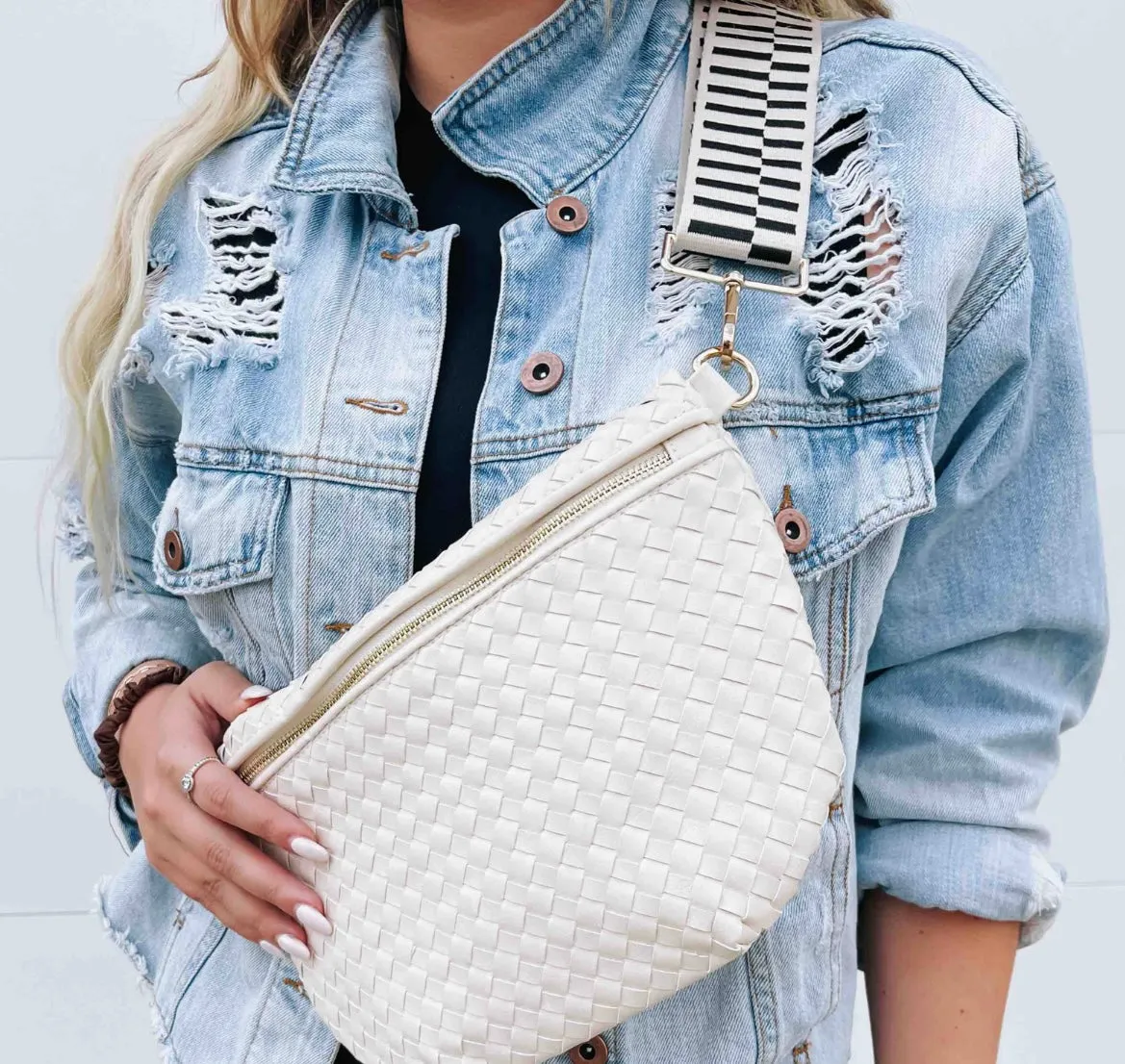 Wesley woven bum bag